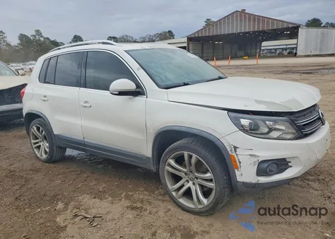 2013 Volkswagen Tiguan S from USA, damaged, VIN WVGAV3AX8DW565162